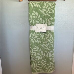 Magaschoni Home Pale Green Decorative Throw